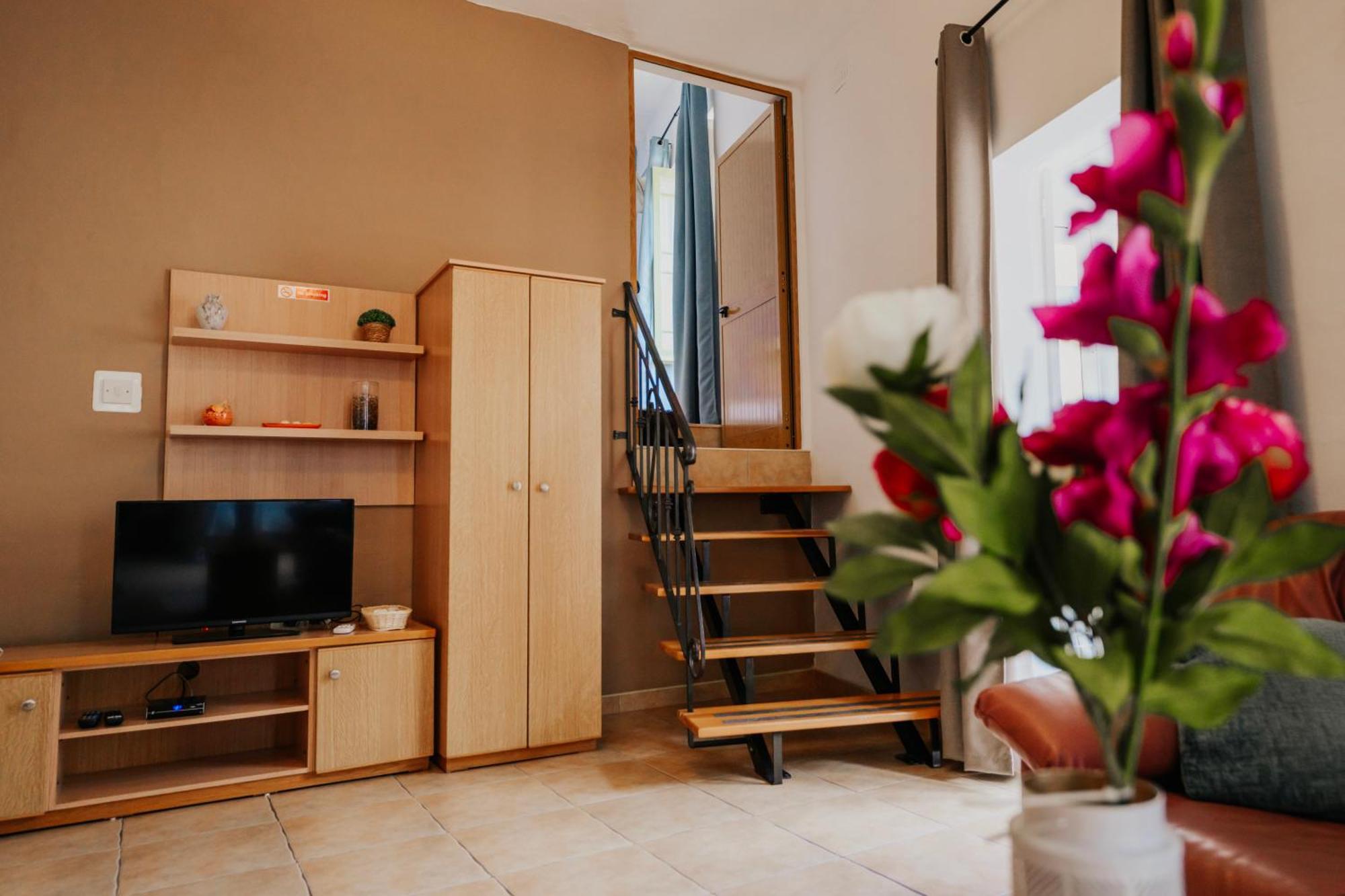 Gelmif Apartments بيرغو المظهر الخارجي الصورة