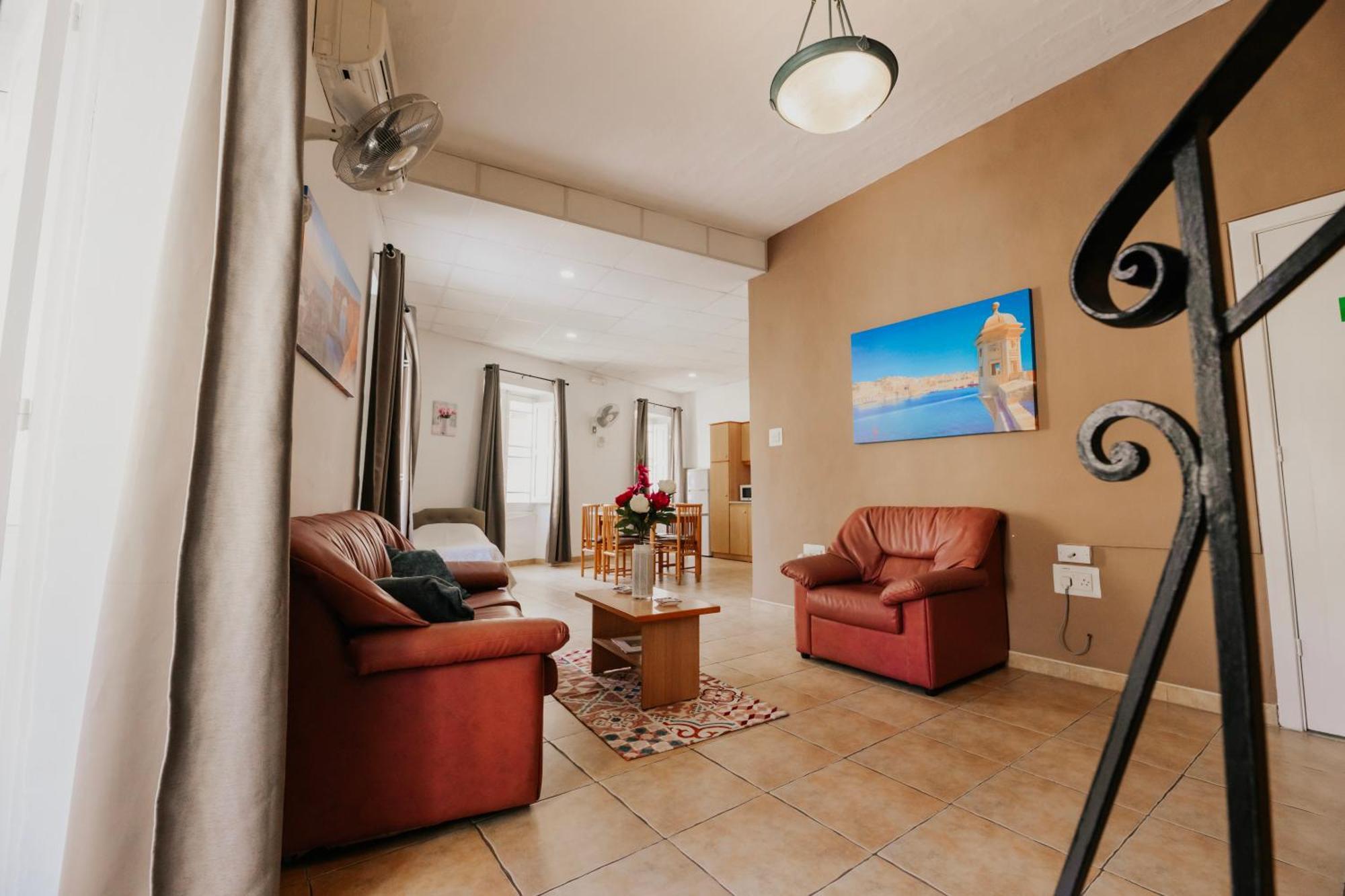 Gelmif Apartments بيرغو المظهر الخارجي الصورة